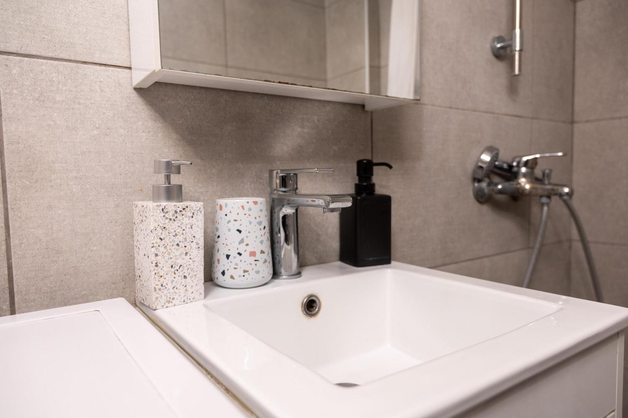 Niso Thessaloniki Hospitality Apartments المظهر الخارجي الصورة
